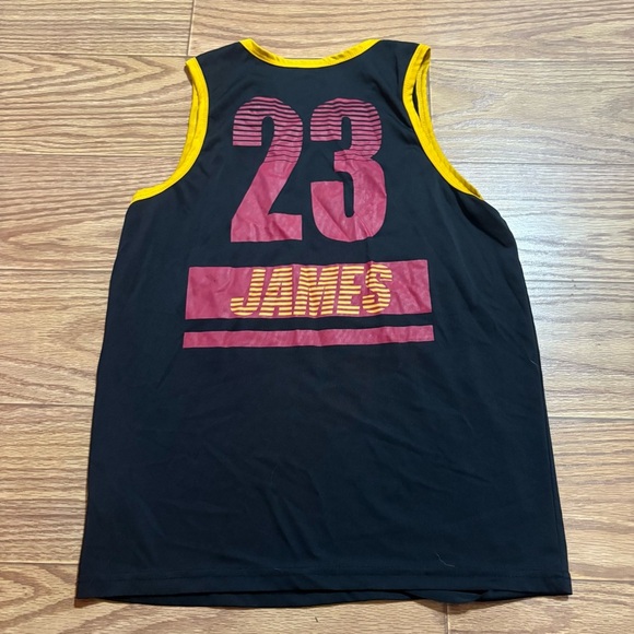 Cleveland Cavaliers Tank Youth XL - Picture 8 of 8